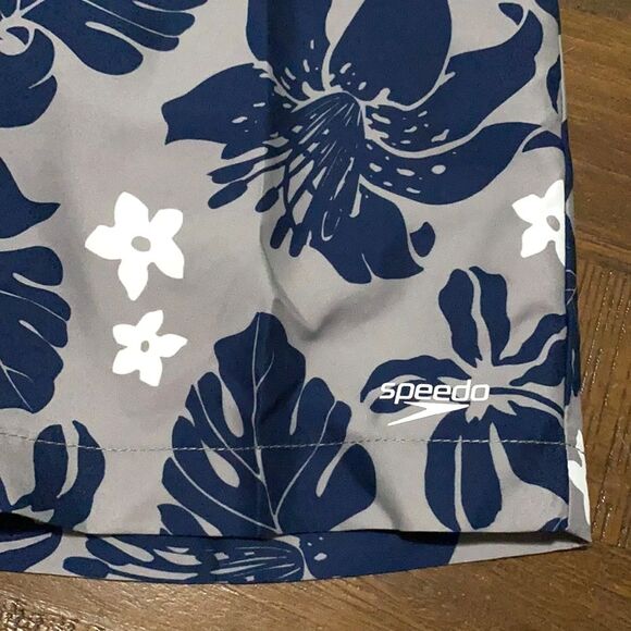 Speedo - Boys - Hawaiian - Swim Trunks - Size XS - 6/7 - NWT! - Picture 2 of 3